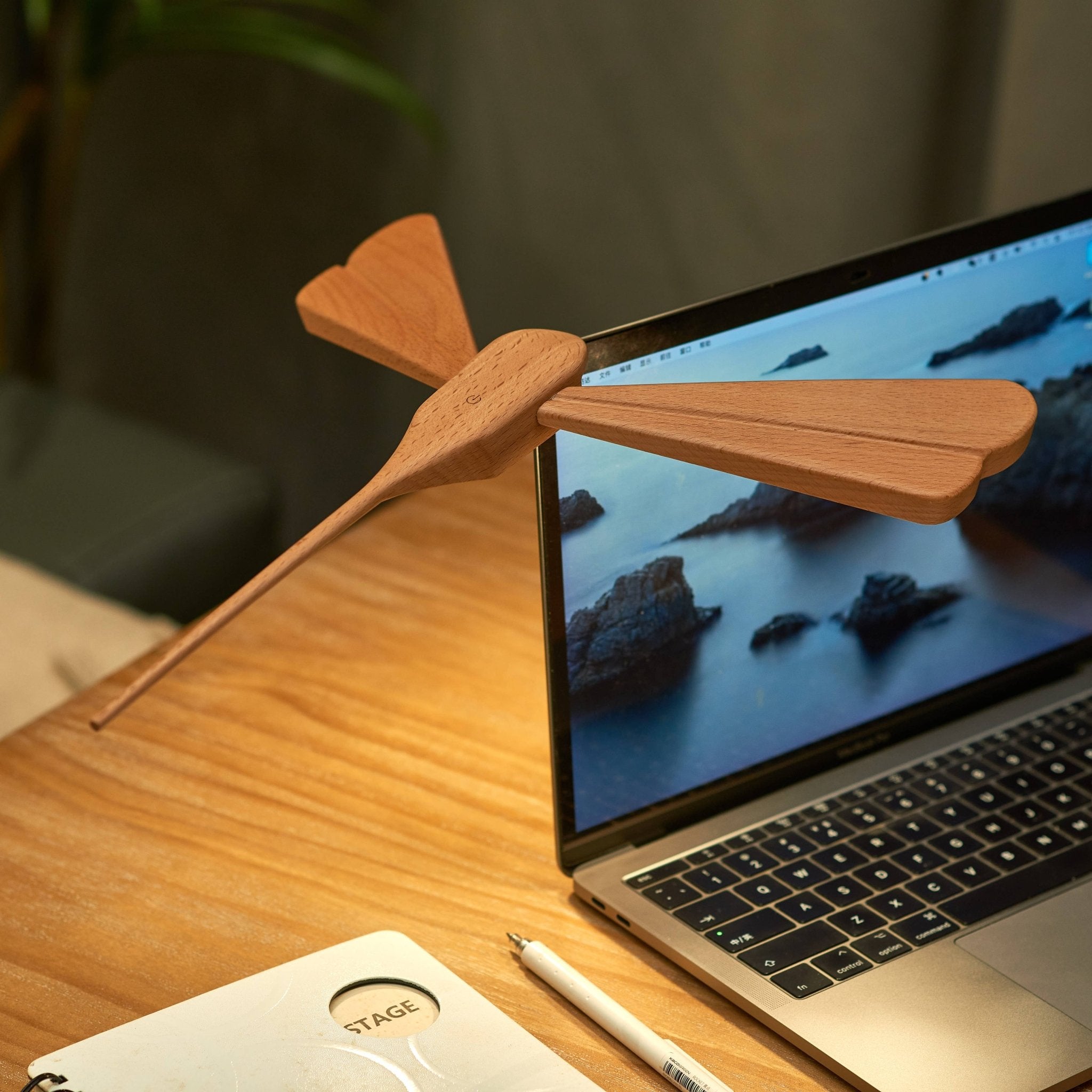 Dragonfly Balance Tischlampe - MANVA - Geschenke für Männer mit Stil & Lebenserfahrung
