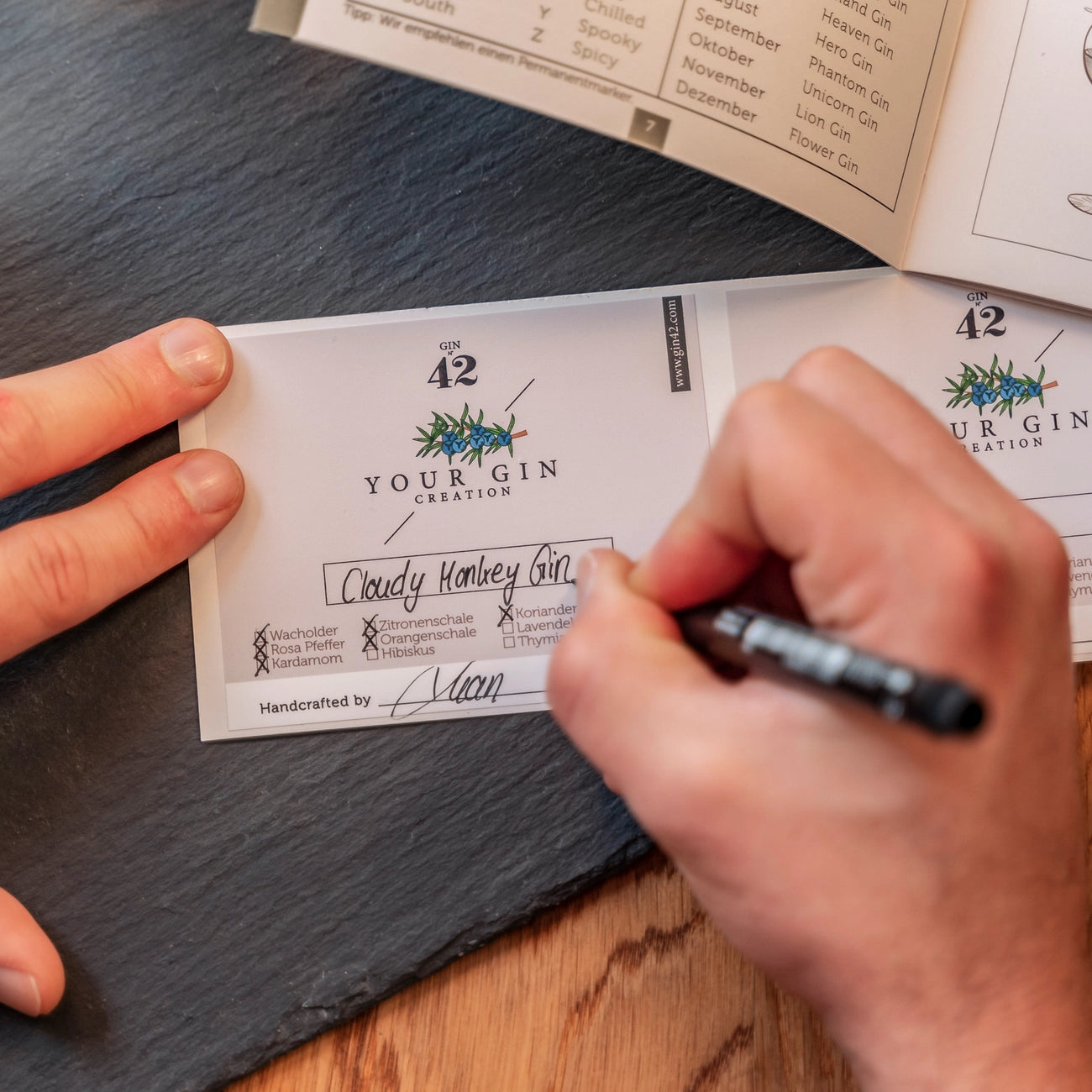 DIY Gin-Set mit Alkohol in der Geschenkbox