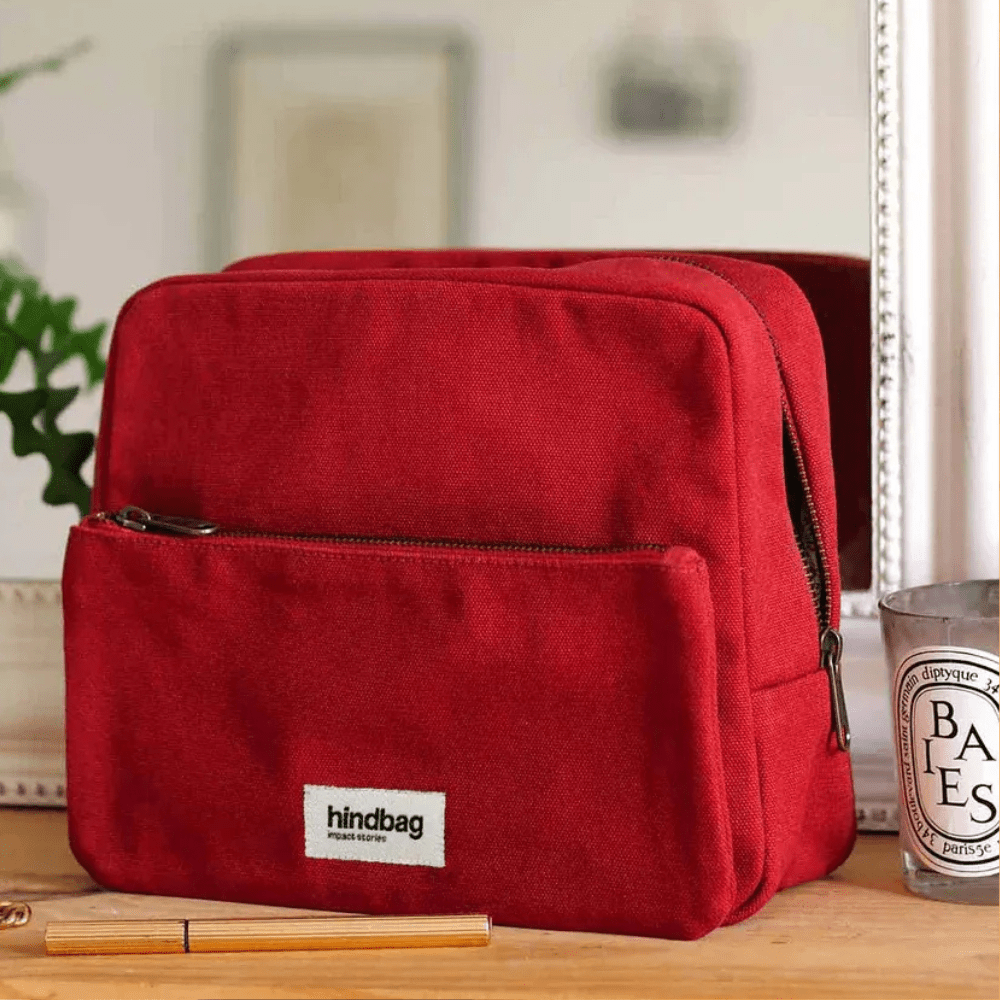 Frisch angekommen – Kulturbeutel & Bio - Duschgel Set - MANVA - Geschenke für Männer mit Stil & Lebenserfahrung