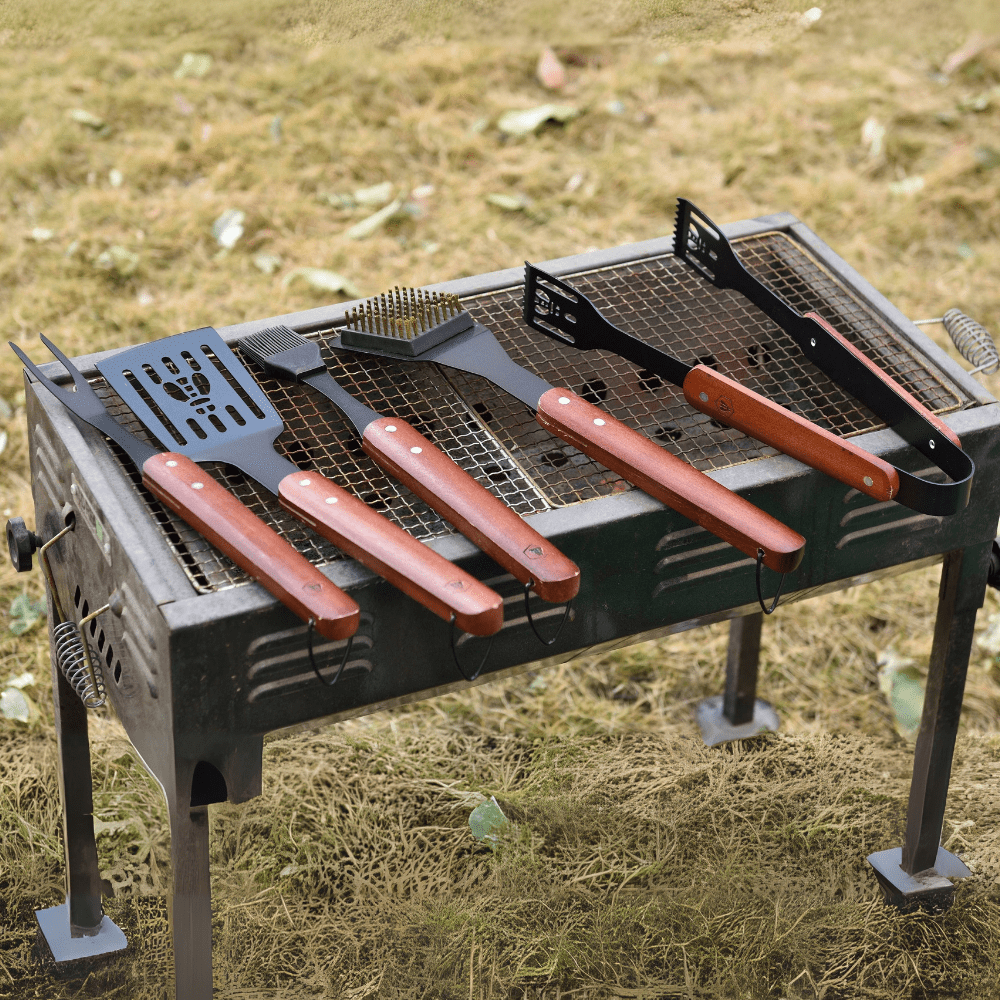 Grillbesteck Black Edition - MANVA - Geschenke für Männer mit Stil & Lebenserfahrung