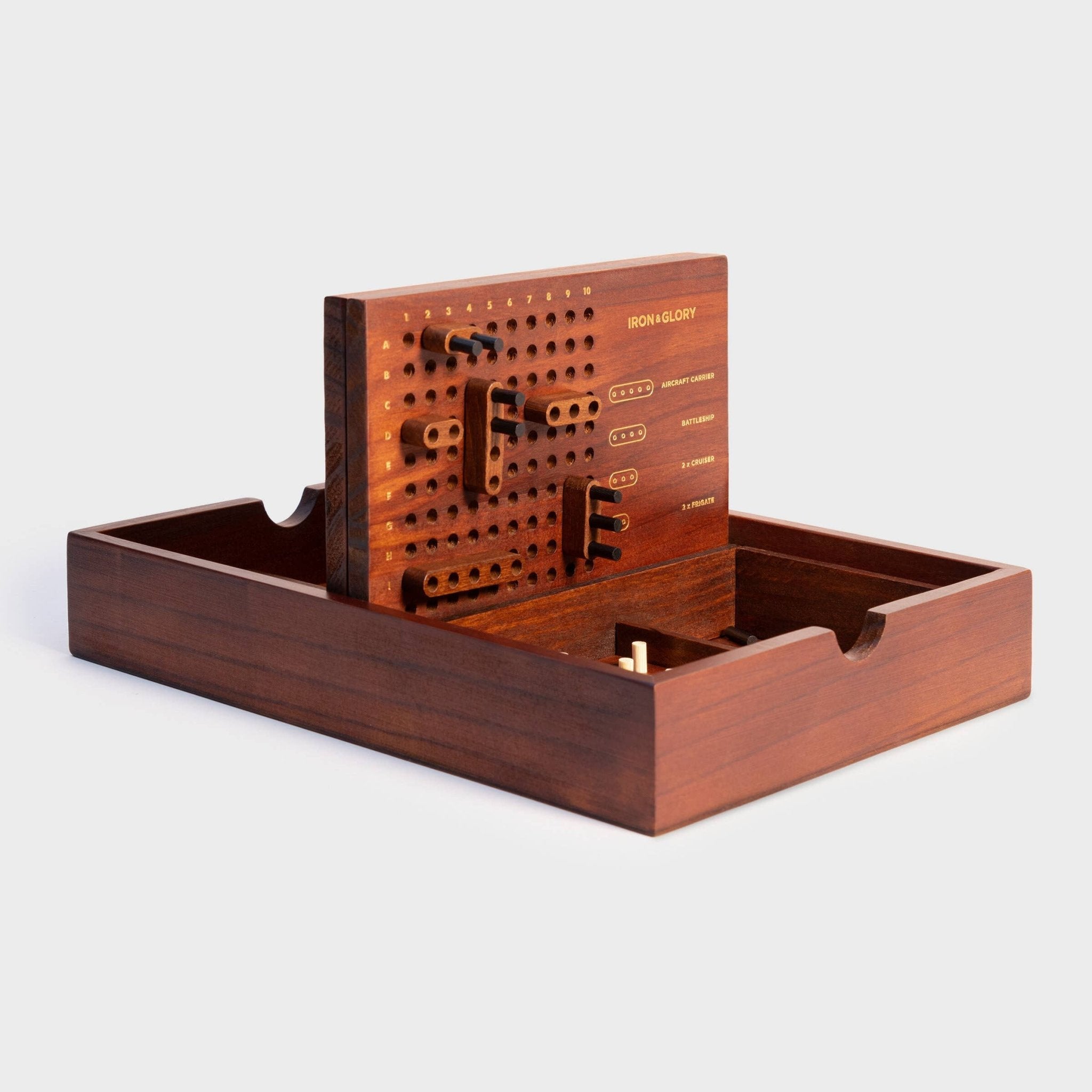 Schiffe versenken aus Holz - MANVA - Geschenke für Männer mit Stil & Lebenserfahrung