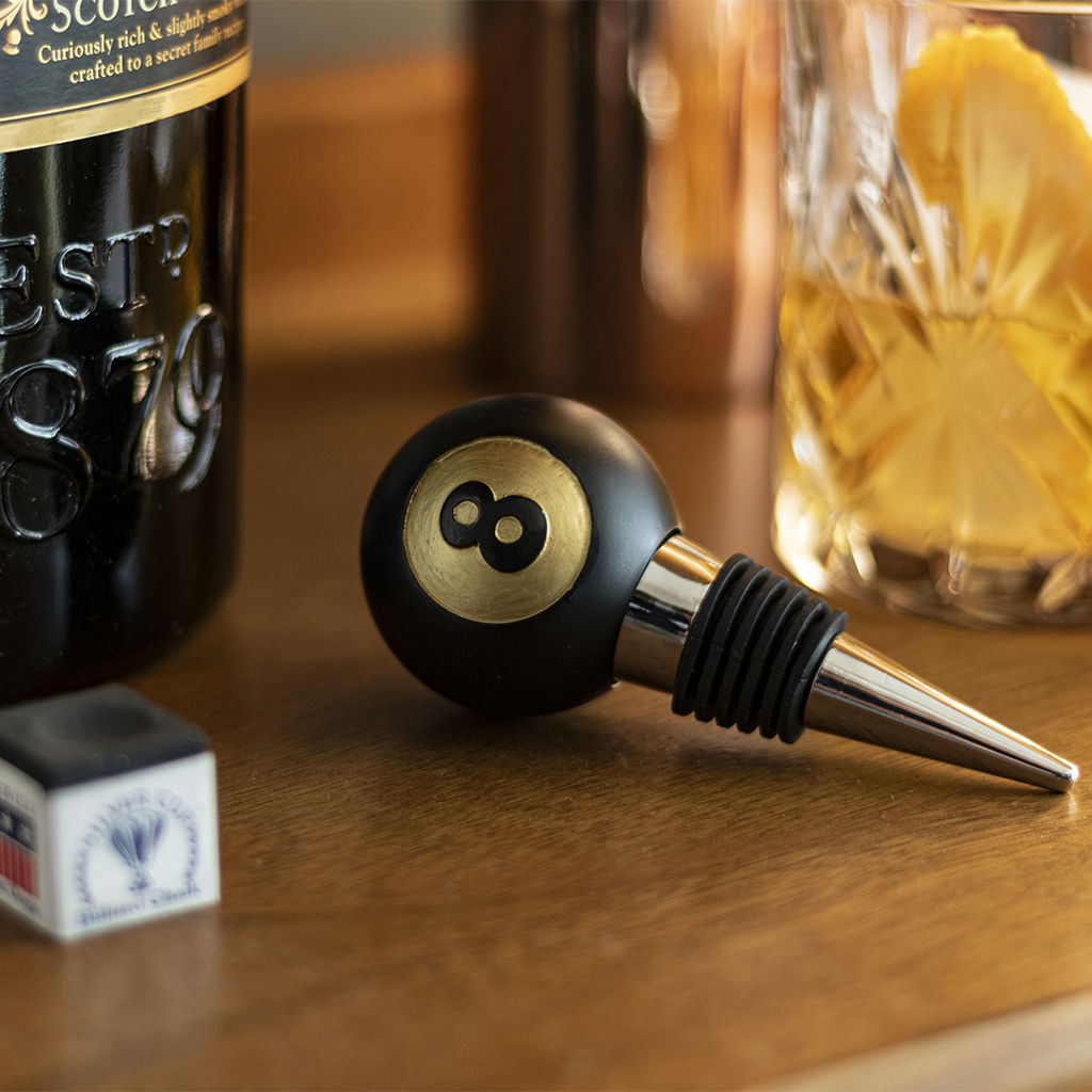 Flaschenverschluss mit Billard-Kugel – Edelstahl & Design