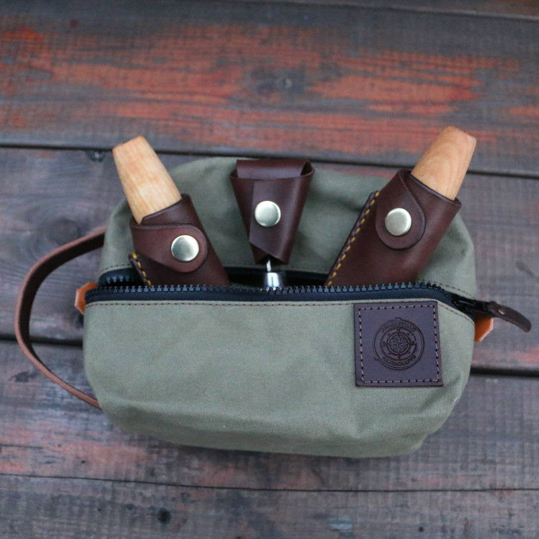 Holzschnitzerei-Starterset – 3 Mora-Messer mit Lederscheiden & Tasche