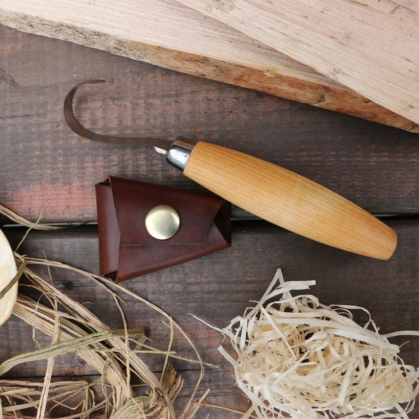 Holzschnitzerei-Starterset – 3 Mora-Messer mit Lederscheiden & Tasche