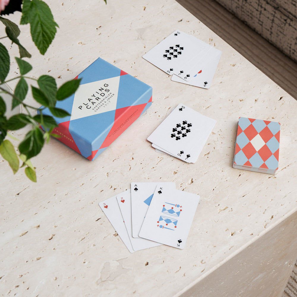 Design Spielkarten-Set in Magnetbox – Doppelter Stil am Spieltisch