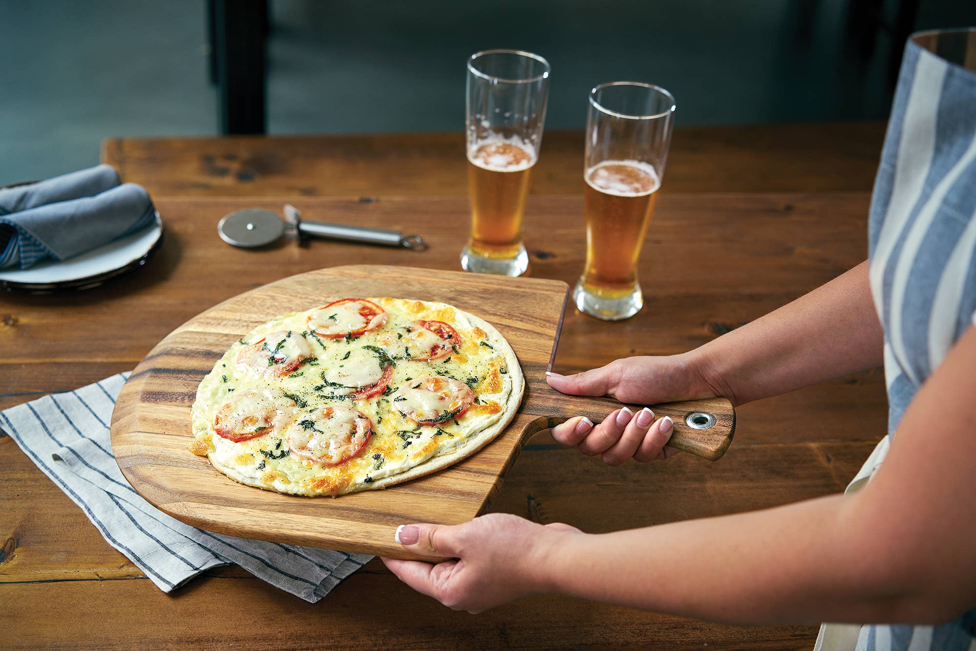 Pizzaschaufel aus Akazienholz